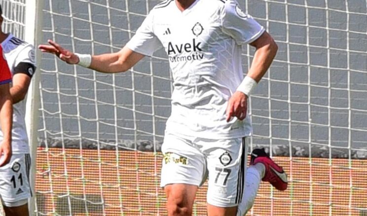 Altay’da Onur gitti Mehmet kaldı