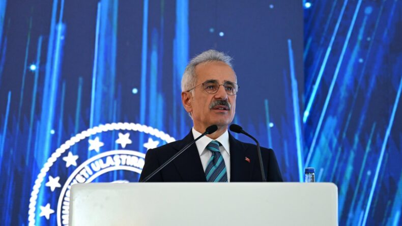 Bakan Uraloğlu: Irak’ta kalan 2 uçağımızı bugün getireceğiz