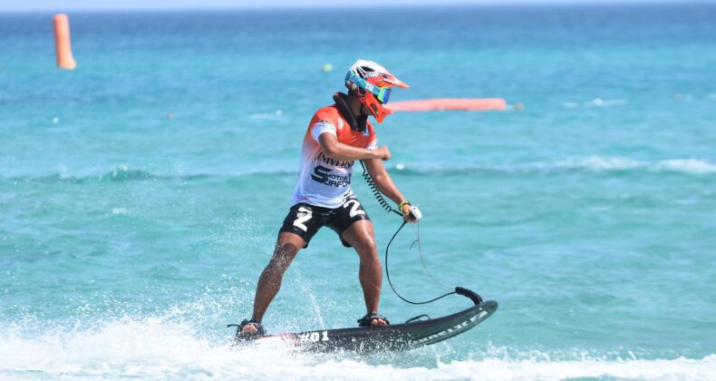 Çeşme’de Dünya Motosurf Şampiyonası heyecanı başladı