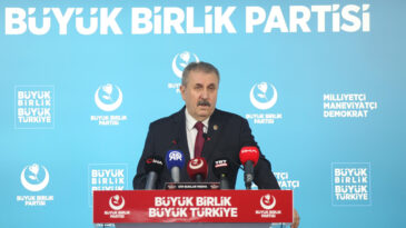 Destici: Türkiye, muhtemel saldırılara karşı yeniden yapılandırılmalıdır