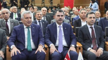 İstanbul – Bakan Kurum: Yenilenebilir enerjinin payını yüzde 59’a yükselttik