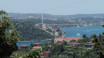 İstanbul- ‘İstanbul’da sıcaklık yer yer 39 dereceye çıkabilir’