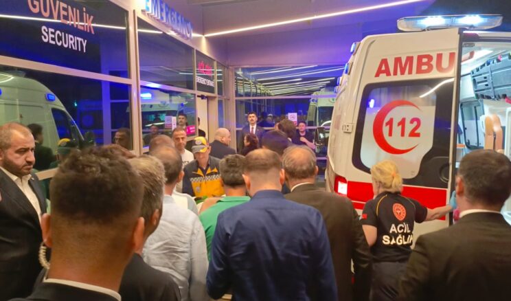 İstanbul- Muğla’da deniz kazası geçirerek yaralanan Hasan Basri Yalçın, İstanbul’da tedaviye alındı