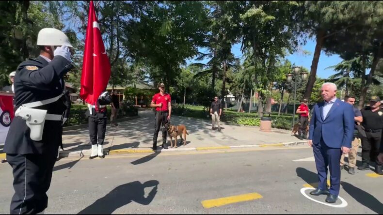 İstanbul – Vali Gül’den Çevik Kuvvet Şube Müdürlüğü’ne ziyaret