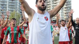 Karşıyaka’da Enes yuvadan uçtu