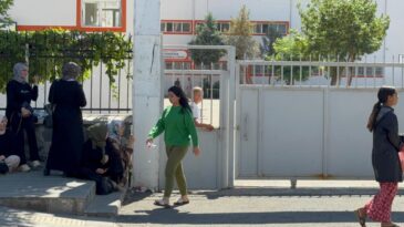 Kayıp kimliği için mekik dokudu; polis sayesinde sınava yetişti