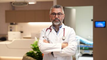 ‘Klorlamanın düzenli yapılmadığı havuzlar birçok sağlık sorununa neden olabilir’
