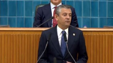 Özgür Özel: Asgari ücrete seyyanen zam için mücadeleye devam edeceğiz