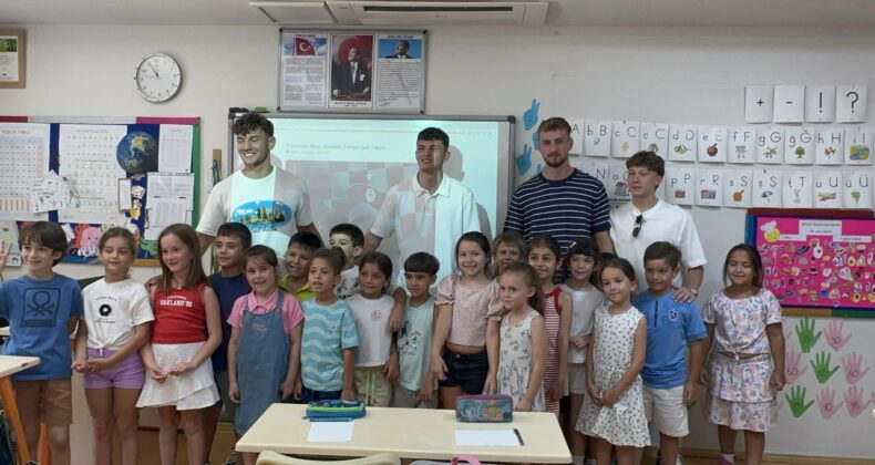 Trabzonsporlu gençler Marmaris’te öğrencilerle buluştu